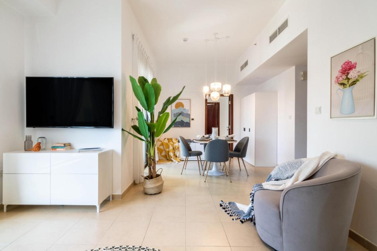 Apartamento The Smart Concierge - Bahar 6 Dubái Exterior foto